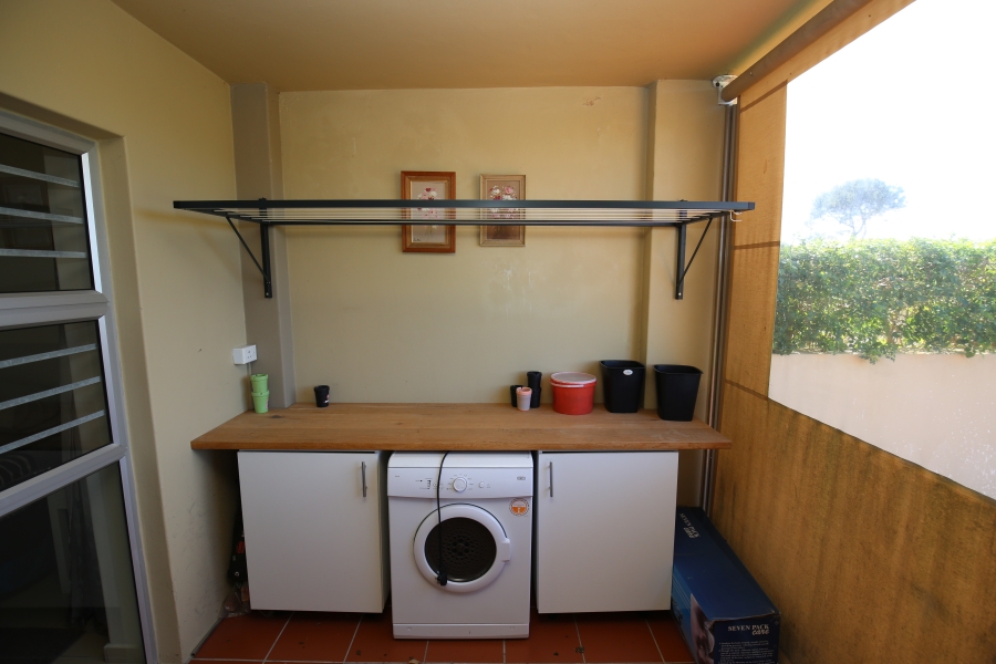 2 Bedroom Property for Sale in Goose Valley Western Cape